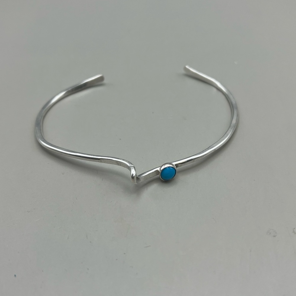 Sterling Silver V-Point Cuff Bracelet with Turquoise Accent
